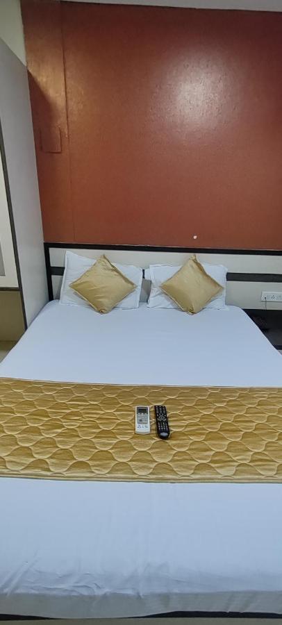 Hotel Minerva Residency - Near Grant Road Railway Station 孟买 外观 照片